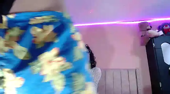 Snapshot of vanessa_nauthygirls chatting on 17, 2, 2025 vanessa nauthygirls online show from 17, 2, 2025