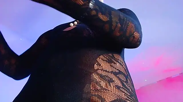 Snapshot of vanessa_nauthygirls chatting on 1, 10, 2025 vanessa nauthygirls online show from 1, 10, 2025