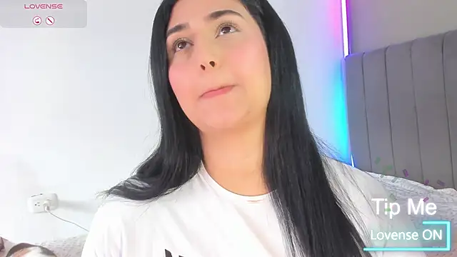 curvy jhacky online show from 8, 2, 2026