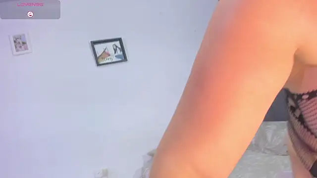 curvy jhacky online show from 3, 10, 2025