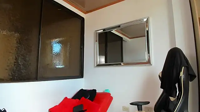 julian wallace online show from 7, 3, 2026