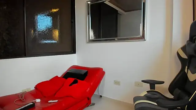 Snapshot of julian_wallace chatting on 22, 2, 2026 julian wallace online show from 22, 2, 2026