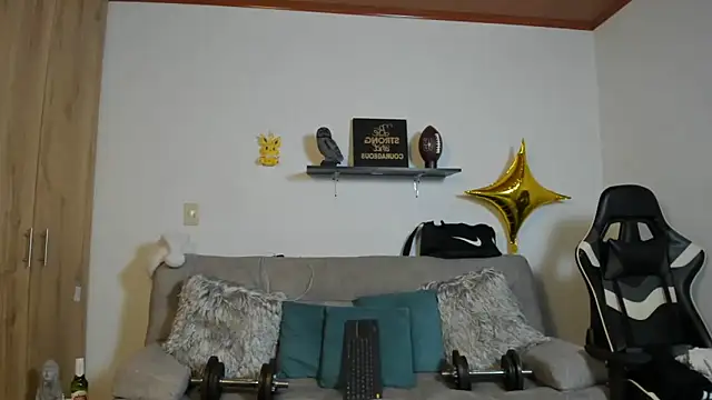 julian wallace online show from 20, 12, 2025