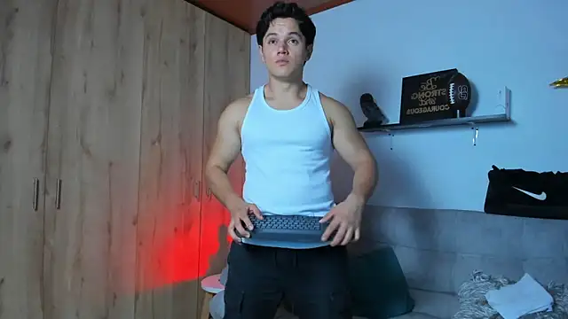 julian wallace online show from 9, 3, 2026