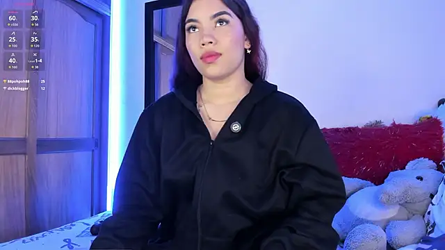 Lee Ash online show from 3, 2, 2026