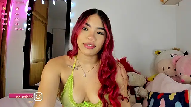 Snapshot of Lee_Ash chatting on 14, 10, 2025 Lee Ash online show from 14, 10, 2025