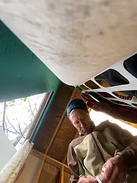 Snapshot of bentoverblonde chatting on 27, 10, 2025 bentoverblonde online show from 27, 10, 2025