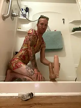 Snapshot of bentoverblonde chatting on 22, 9, 2025 bentoverblonde online show from 22, 9, 2025