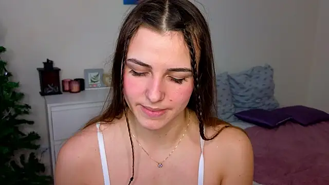 sophia euphoriaa online show from 1, 2, 2025