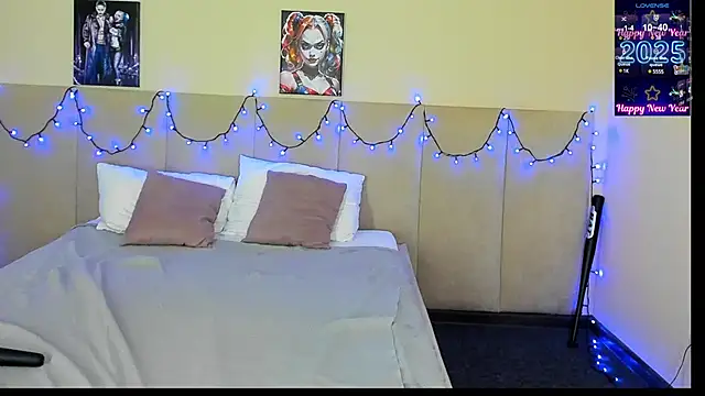 MuscleXXXBarbie online show from 7, 3, 2025