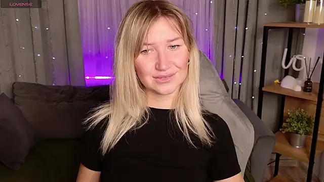 MilaBott online show from 28, 9, 2025