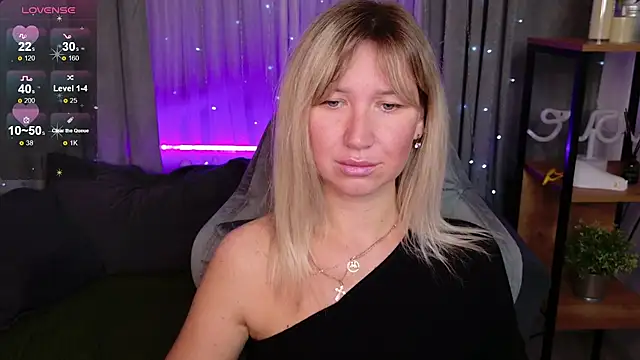 MilaBott online show from 9, 9, 2025