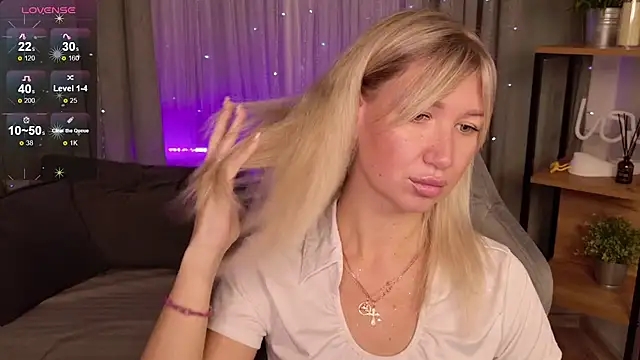 MilaBott online show from 15, 10, 2025