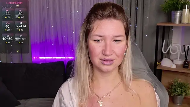 MilaBott online show from 19, 9, 2025