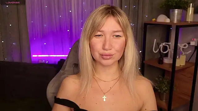 MilaBott online show from 8, 11, 2025