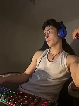 Snapshot of gojo_satoru_18 chatting on 5, 12, 2025 gojo satoru 18 online show from 5, 12, 2025