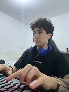 gojo satoru 18 online show from 13, 4, 2026