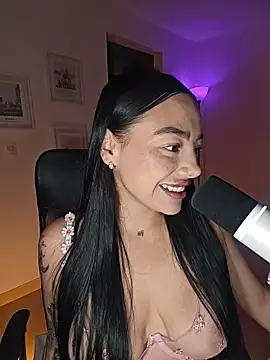 helena smith online show from 9, 7, 2026
