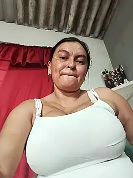 Snapshot of Horny-Mommy-Dirty chatting on 2, 11, 2025 Horny-Mommy-Dirty online show from 2, 11, 2025