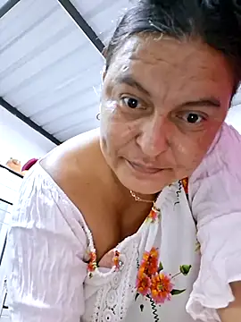 Horny-Mommy-Dirty online show from 1, 7, 2026