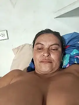 Snapshot of Horny-Mommy-Dirty chatting on 20, 11, 2025 Horny-Mommy-Dirty online show from 20, 11, 2025