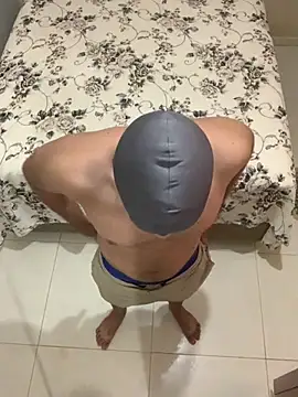 Brasileirinhoo online show from 9, 4, 2026