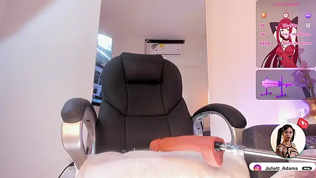 Juliett Adams  online show from 9, 10, 2025