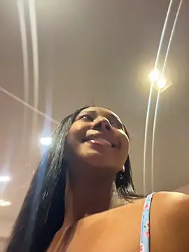 Snapshot of GabrielaLugo chatting on 21, 6, 2026 GabrielaLugo online show from 21, 6, 2026