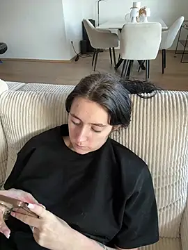 Lena Lang online show from 2, 3, 2026