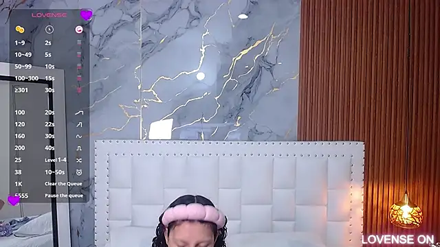 Beautifulskinny18 online show from 11, 3, 2025