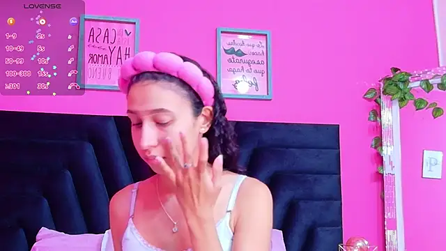 Beautifulskinny18 online show from 28, 9, 2025