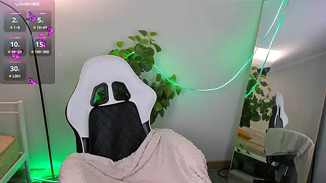 Barbara  One online show from 28, 2, 2025