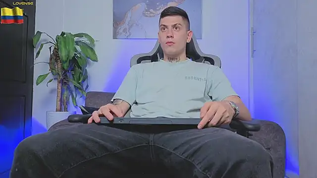 Yeiko Romero  online show from 12, 4, 2026