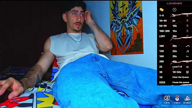 Thomass00 online show from 14, 10, 2025