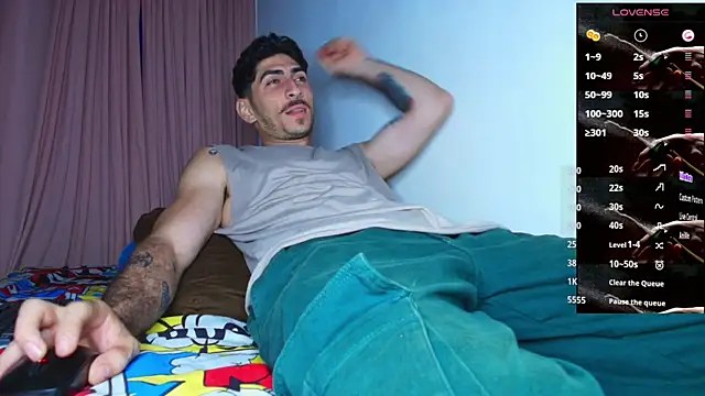 Thomass00 online show from 21, 9, 2025