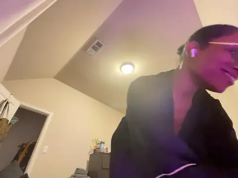 wynterheat online show from 3, 11, 2025