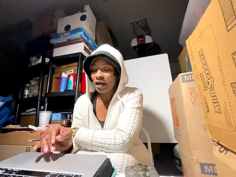 wynterheat online show from 2, 12, 2025