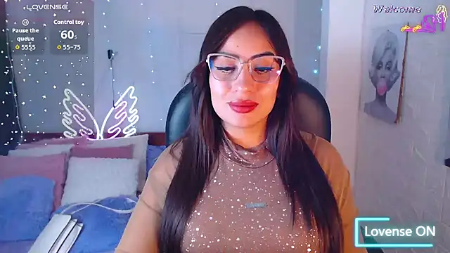 Paulina 627 online show from 19, 4, 2026