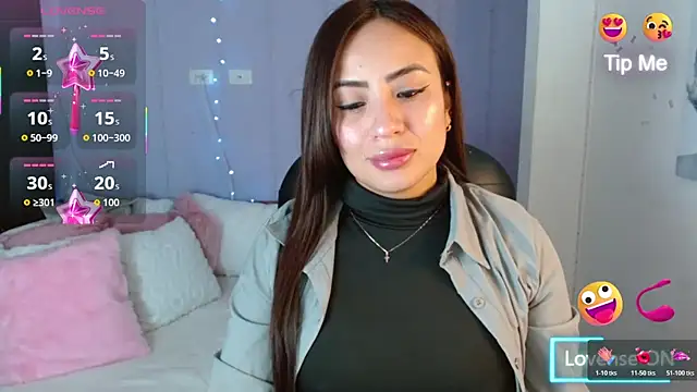 Paulina 627 online show from 8, 11, 2025