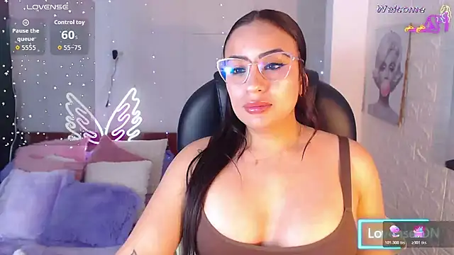 Paulina 627 online show from 4, 5, 2026