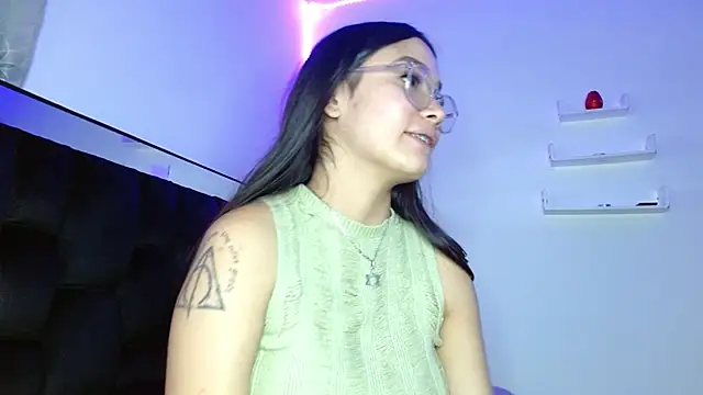 Snapshot of Fysste_ chatting on 26, 2, 2025 Fysste online show from 26, 2, 2025