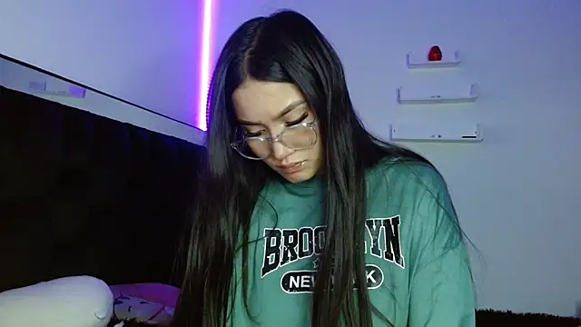 Snapshot of Fysste_ chatting on 4, 3, 2025 Fysste online show from 4, 3, 2025