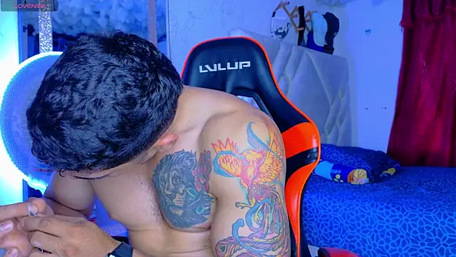 Rich boy01 online show from 30, 10, 2025