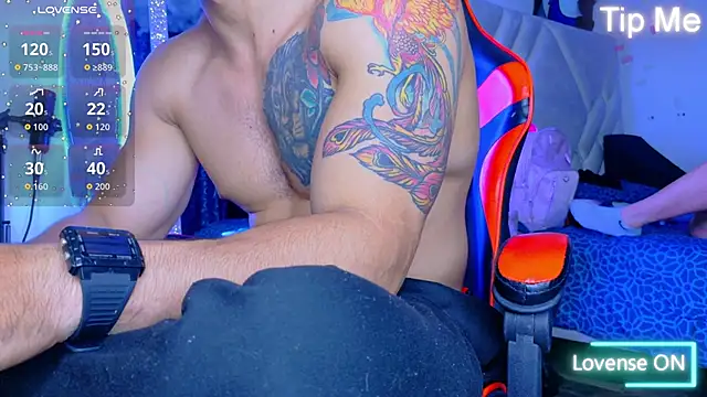 Rich boy01 online show from 28, 10, 2025