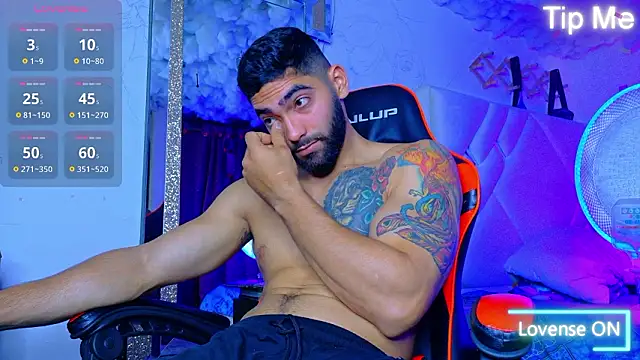 Rich boy01 online show from 13, 2, 2026