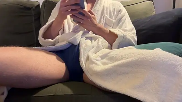 Snapshot of hornytim2508 chatting on 16, 11, 2025 hornytim2508 online show from 16, 11, 2025