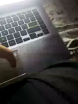 Snapshot of mateomalp675_90 chatting on 10, 11, 2025 mateomalp675 90 online show from 10, 11, 2025