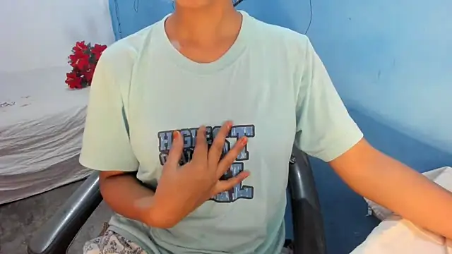 aarjulove online show from 8, 3, 2026