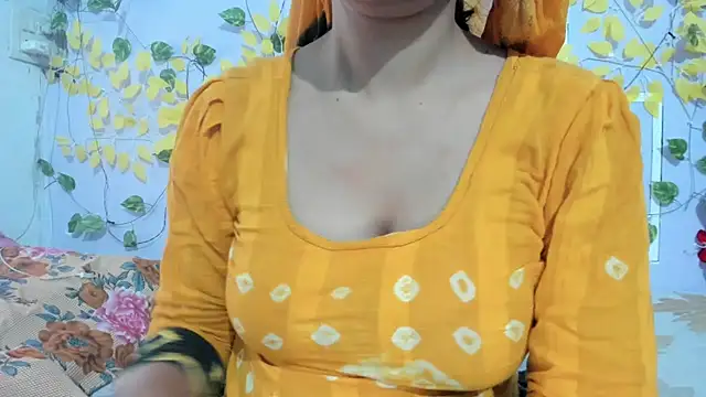 aarjulove online show from 23, 4, 2026