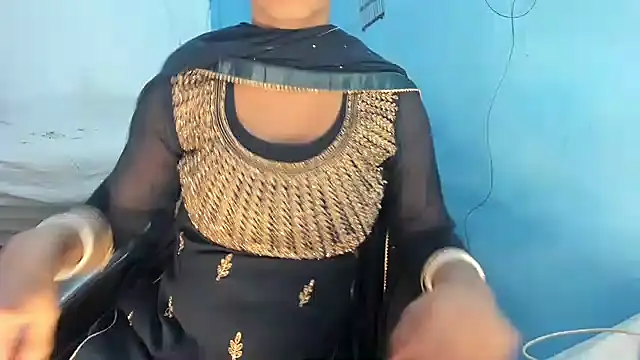 aarjulove online show from 1, 3, 2026